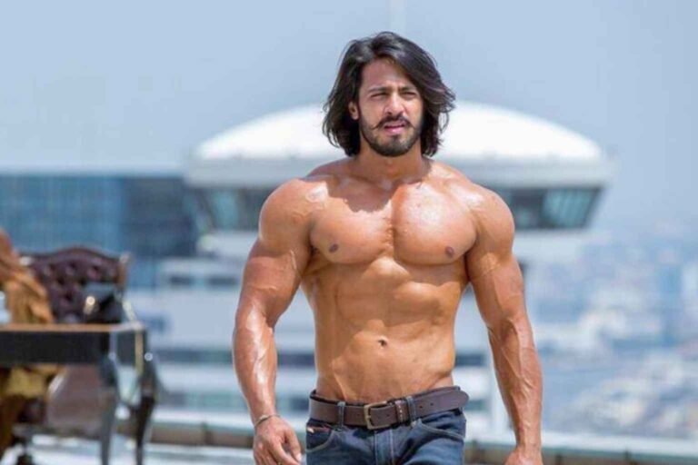 Thakur Anoop Singh - Biography, Age, Height, Movies, Girlfriend, Family ...
